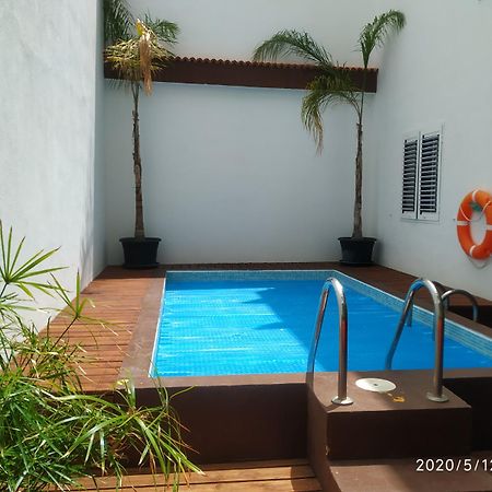 Apartamentos El Patio Los Llanos De Aridane Eksteriør bilde