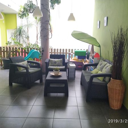 Apartamentos El Patio Los Llanos De Aridane Eksteriør bilde