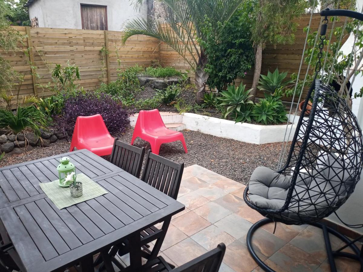 Apartamentos El Patio Los Llanos De Aridane Eksteriør bilde
